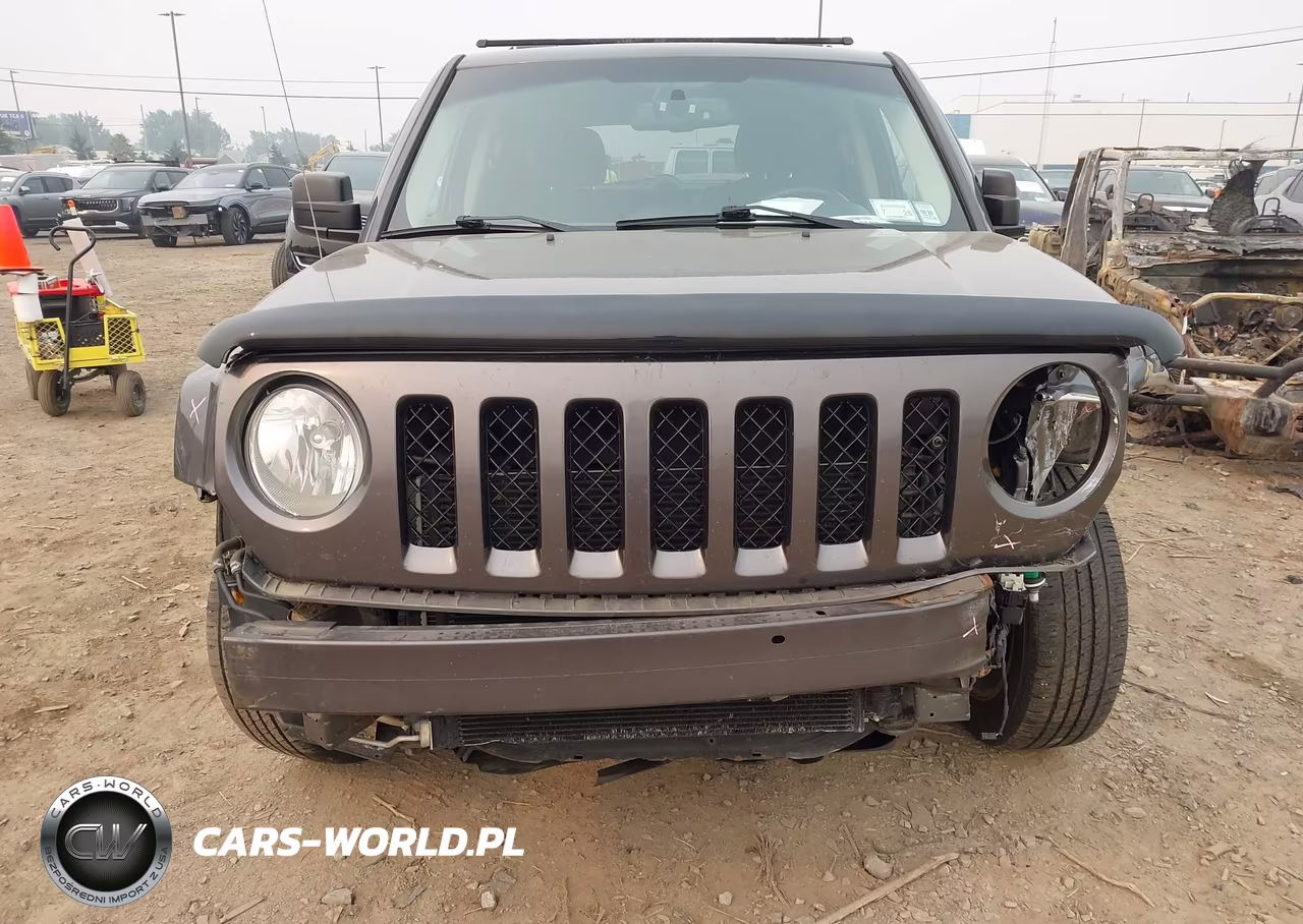2016 Jeep Patriot Latitude VIN:1C4NJRFB0GD685717 - 18