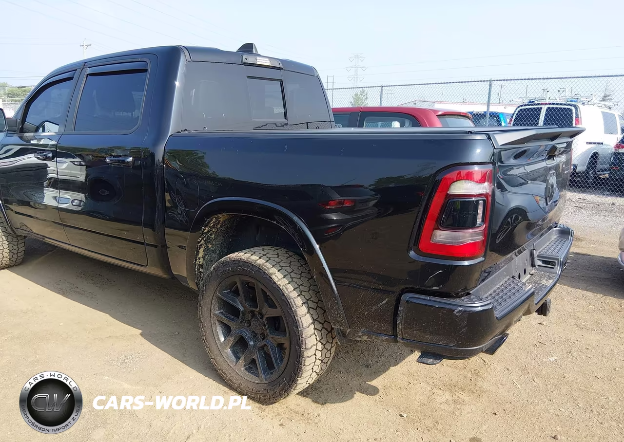 2021 Ram 1500 Laramie 4X4 5'7 Box VIN:1C6SRFJT8MN568720 - 3