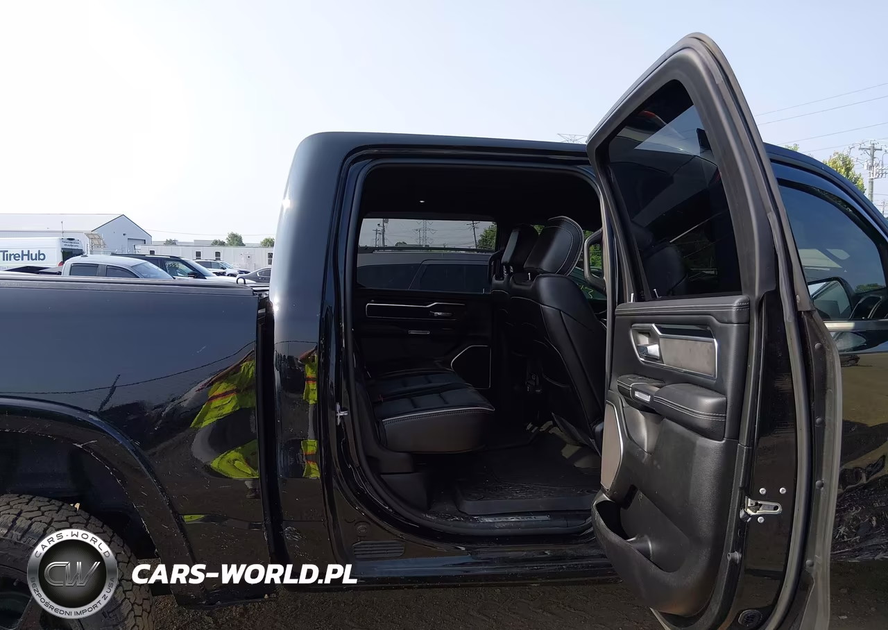 2021 Ram 1500 Laramie 4X4 5'7 Box VIN:1C6SRFJT8MN568720 - 8