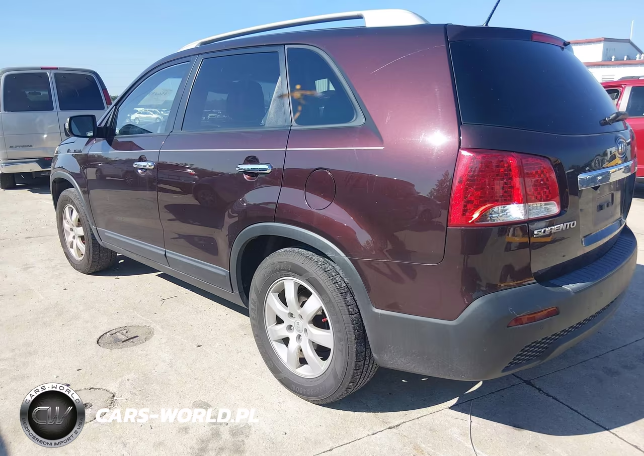 2012 Kia Sorento Lx VIN:5XYKT3A67CG231335 - 3