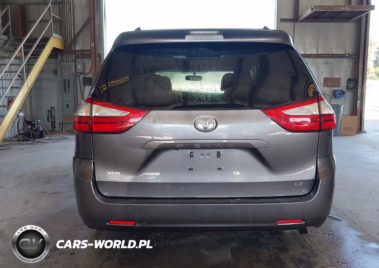 2016 Toyota Sienna Le 8 Passenger VIN:5TDKK3DC5GS720569 - 17