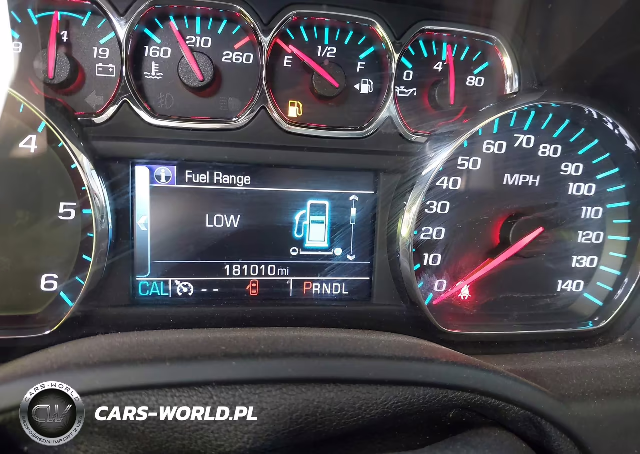 2017 Chevrolet Tahoe Lt VIN:1GNSKBKC6HR225902 - 15