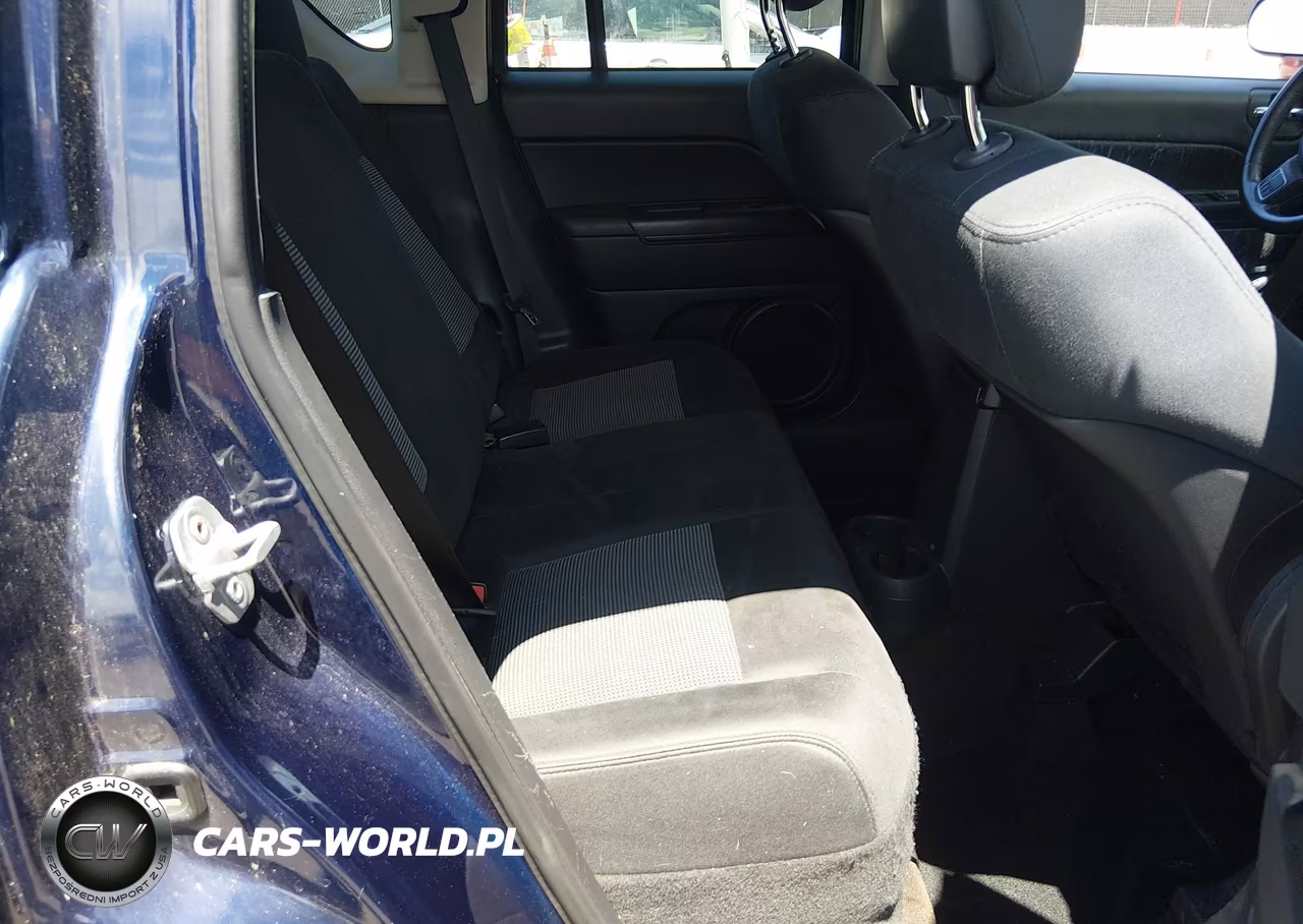 2013 Jeep Compass Latitude VIN:1C4NJCEA2DD276507 - 8