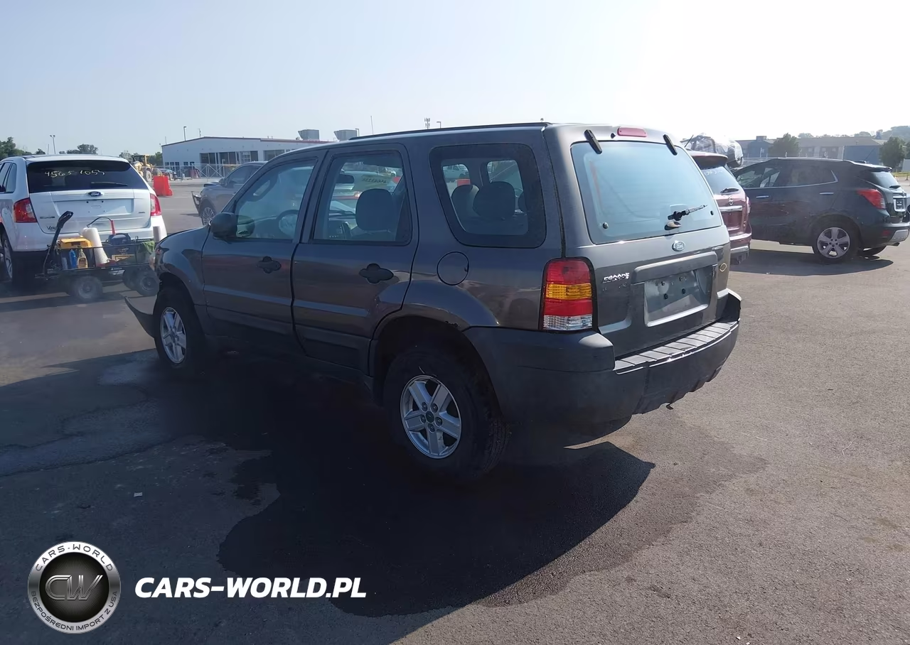 2006 Ford Escape Xls-Xls Manual VIN:1FMYU02Z46KD55572 - 3