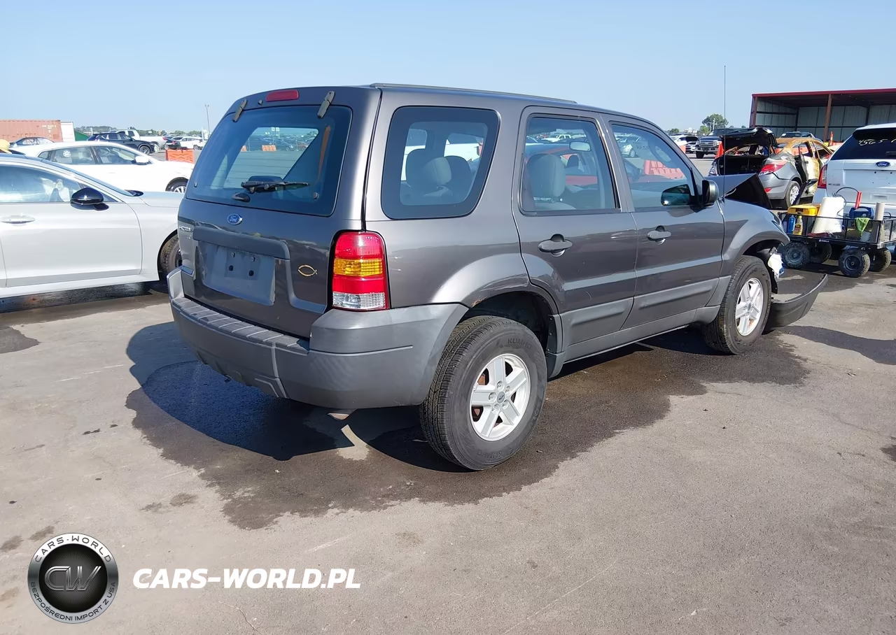 2006 Ford Escape Xls-Xls Manual VIN:1FMYU02Z46KD55572 - 4
