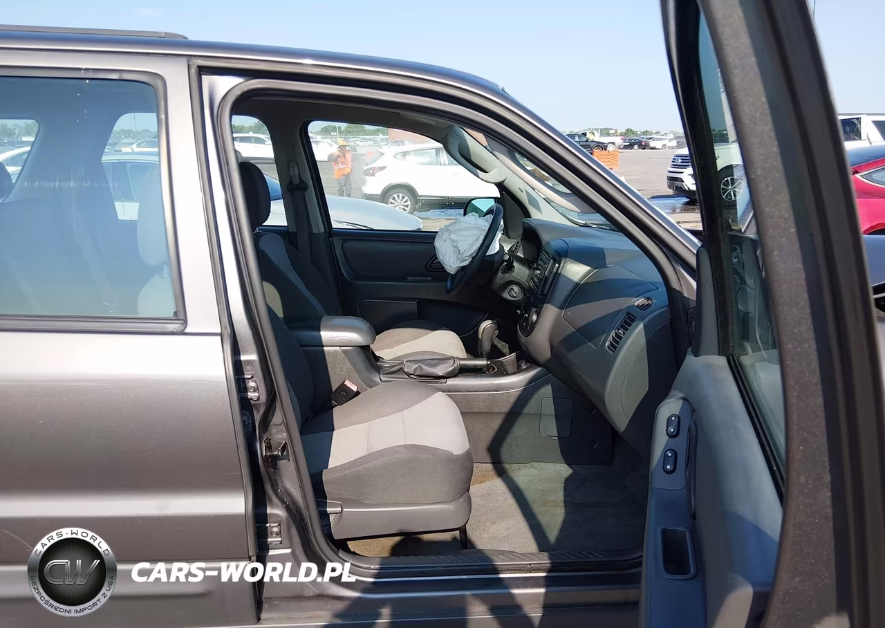 2006 Ford Escape Xls-Xls Manual VIN:1FMYU02Z46KD55572 - 5