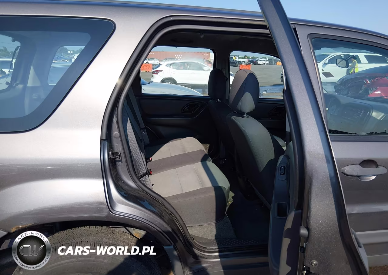 2006 Ford Escape Xls-Xls Manual VIN:1FMYU02Z46KD55572 - 8