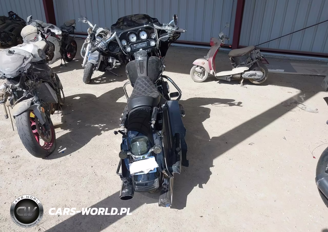 2007 Harley-Davidson Flhx California VIN:1HD1KB4397Y692543 - 6