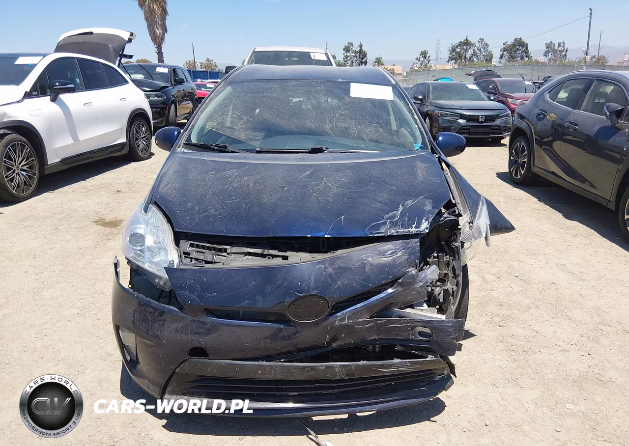 2014 Toyota Prius Two VIN:JTDKN3DU3E0392407 - 13