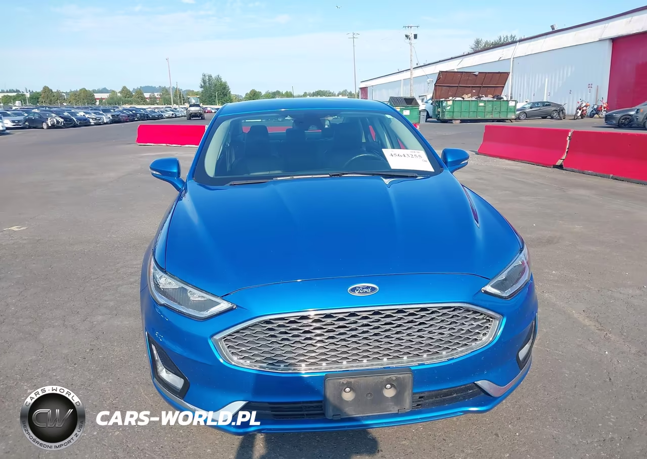 2020 Ford Fusion Plug-In Hybrid Titanium VIN:3FA6P0SU6LR199913 - 12