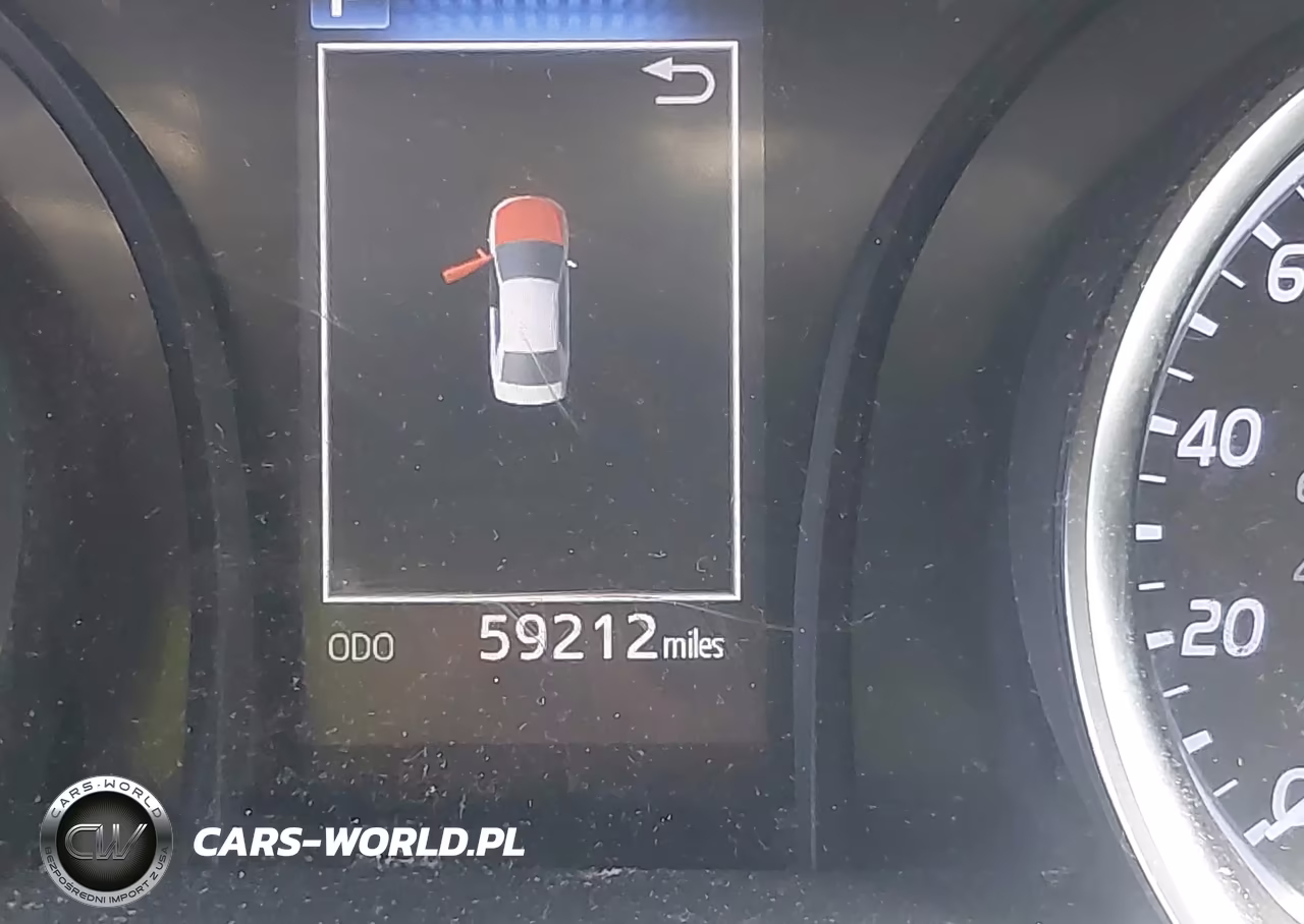 2018 Toyota Camry Le VIN:JTNB11HK3J3048508 - 19