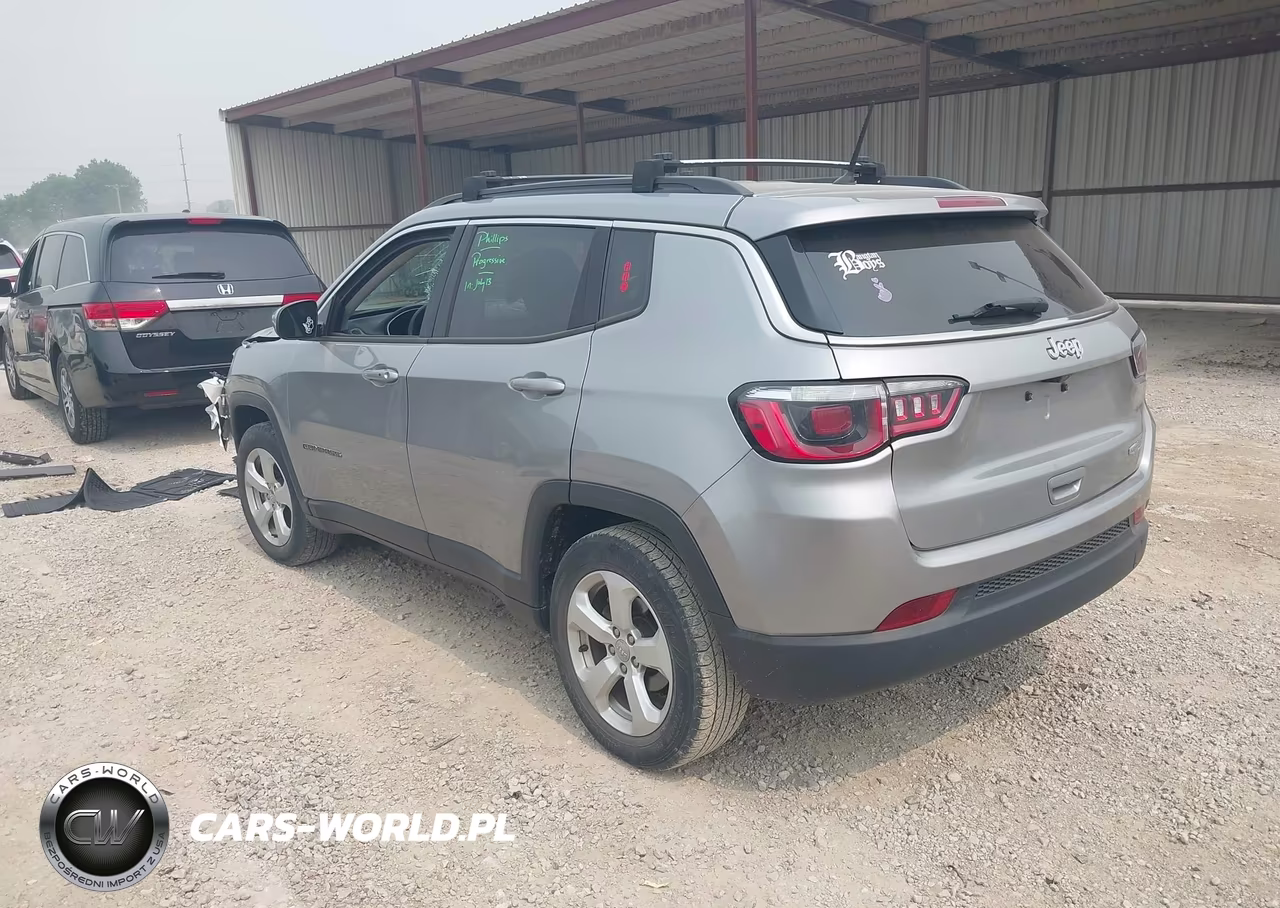 2018 Jeep Compass Latitude Fwd VIN:3C4NJCBB7JT410849 - 3