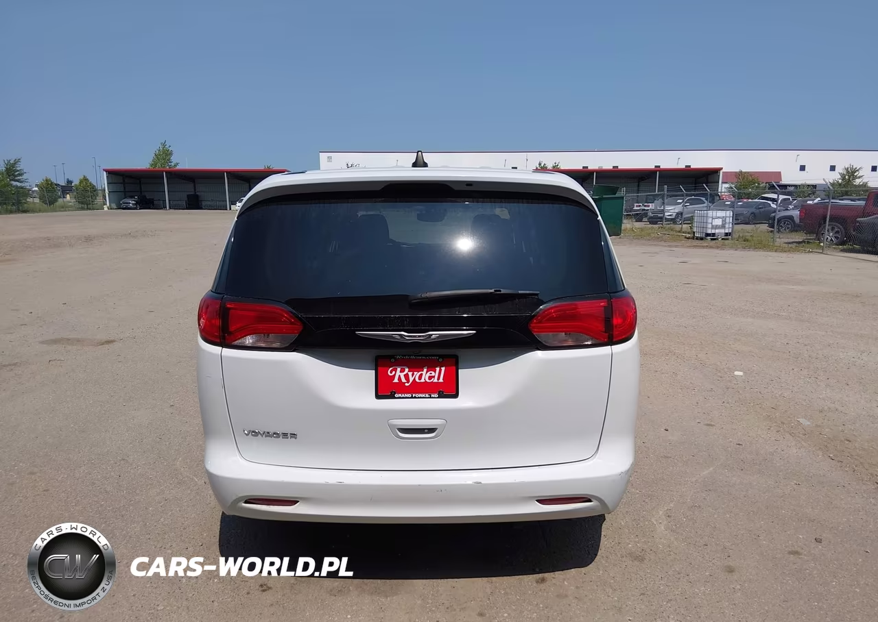 2023 Chrysler Voyager Lx VIN:2C4RC1CG7PR613388 - 16