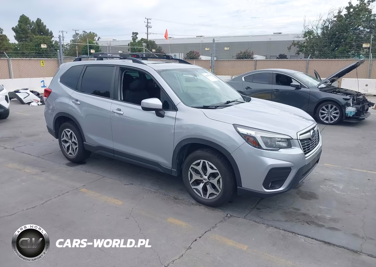 2021 Subaru Forester Premium VIN:JF2SKAJC4MH546780 - 1