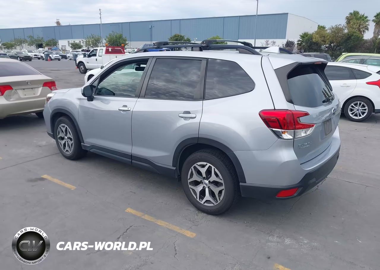 2021 Subaru Forester Premium VIN:JF2SKAJC4MH546780 - 3
