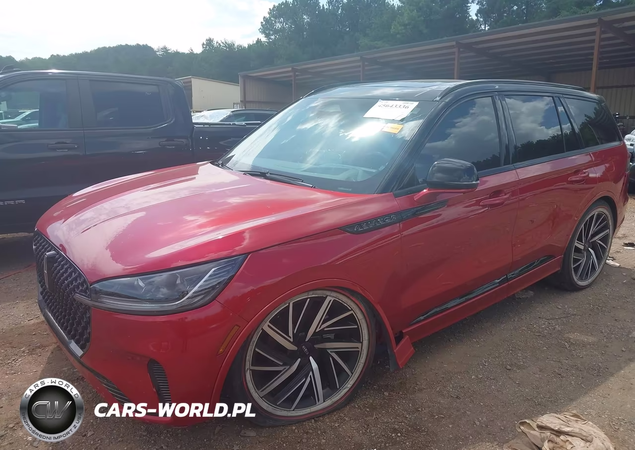 2025 Lincoln Aviator Black Label VIN:5LM5J9XC1SGL02164 - 2