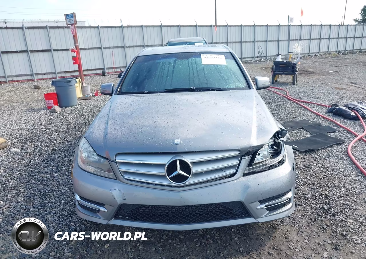 2012 Mercedes-Benz C 250 Sport VIN:WDDGF4HB1CR212115 - 12