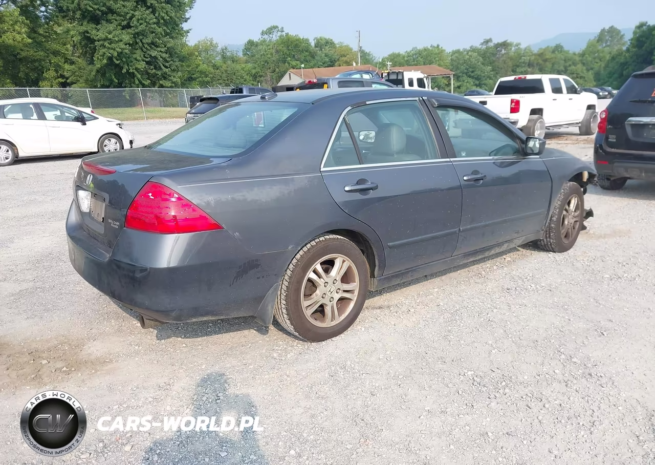 2007 Honda Accord 2.4 Ex VIN:1HGCM56867A220552 - 4
