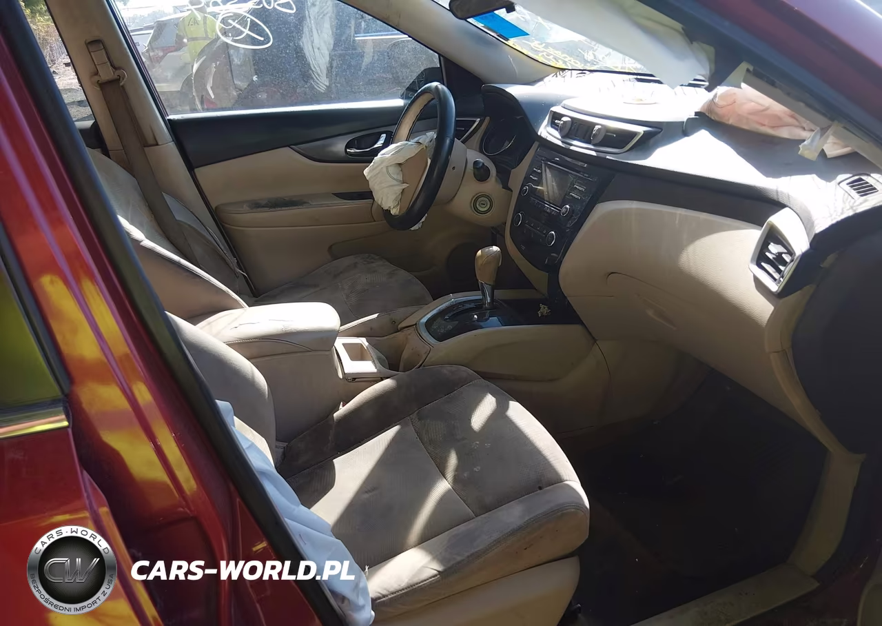 2014 Nissan Rogue S VIN:5N1AT2MTXEC865569 - 5