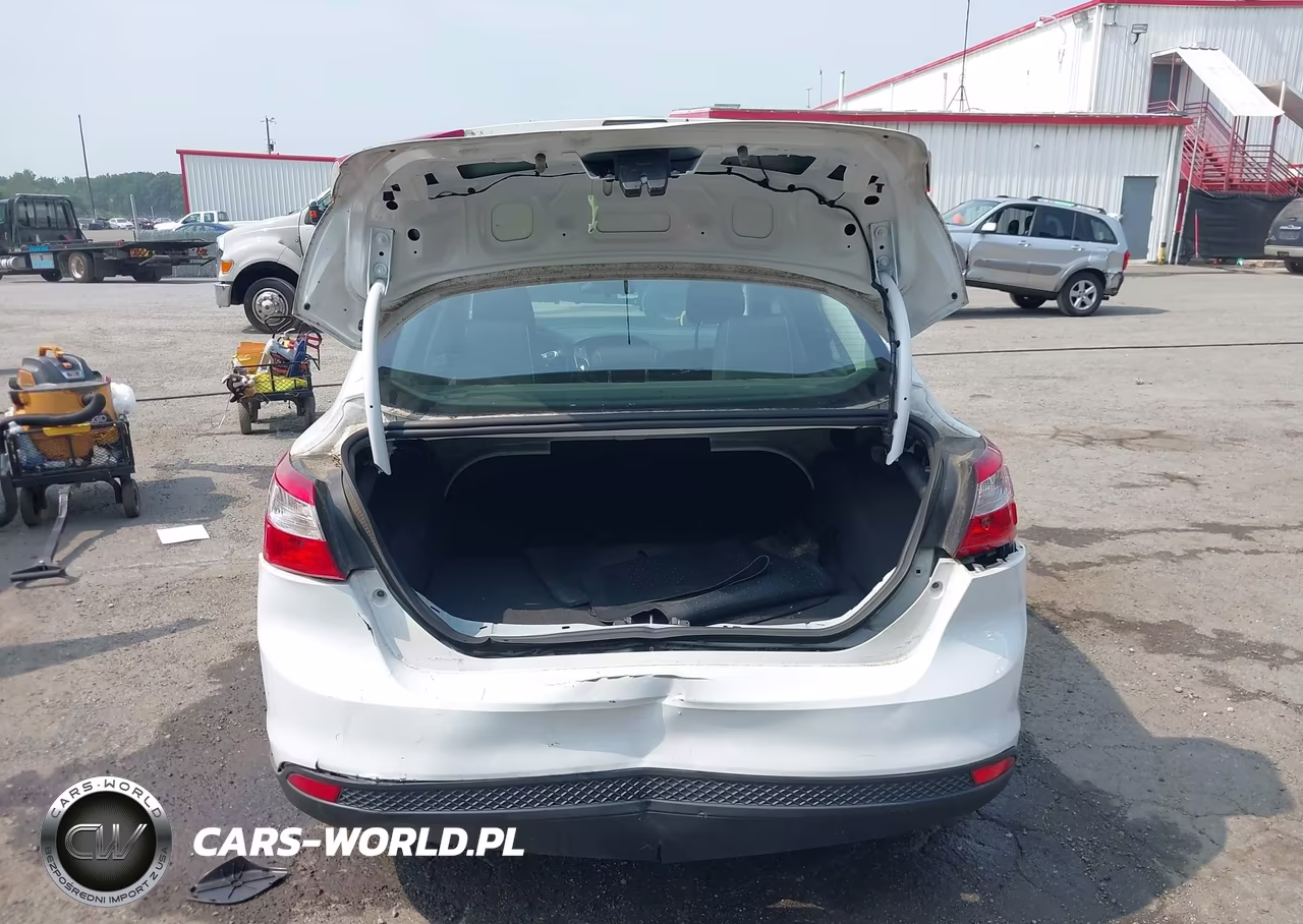 2013 Ford Focus S VIN:1FADP3E25DL142766 - 16