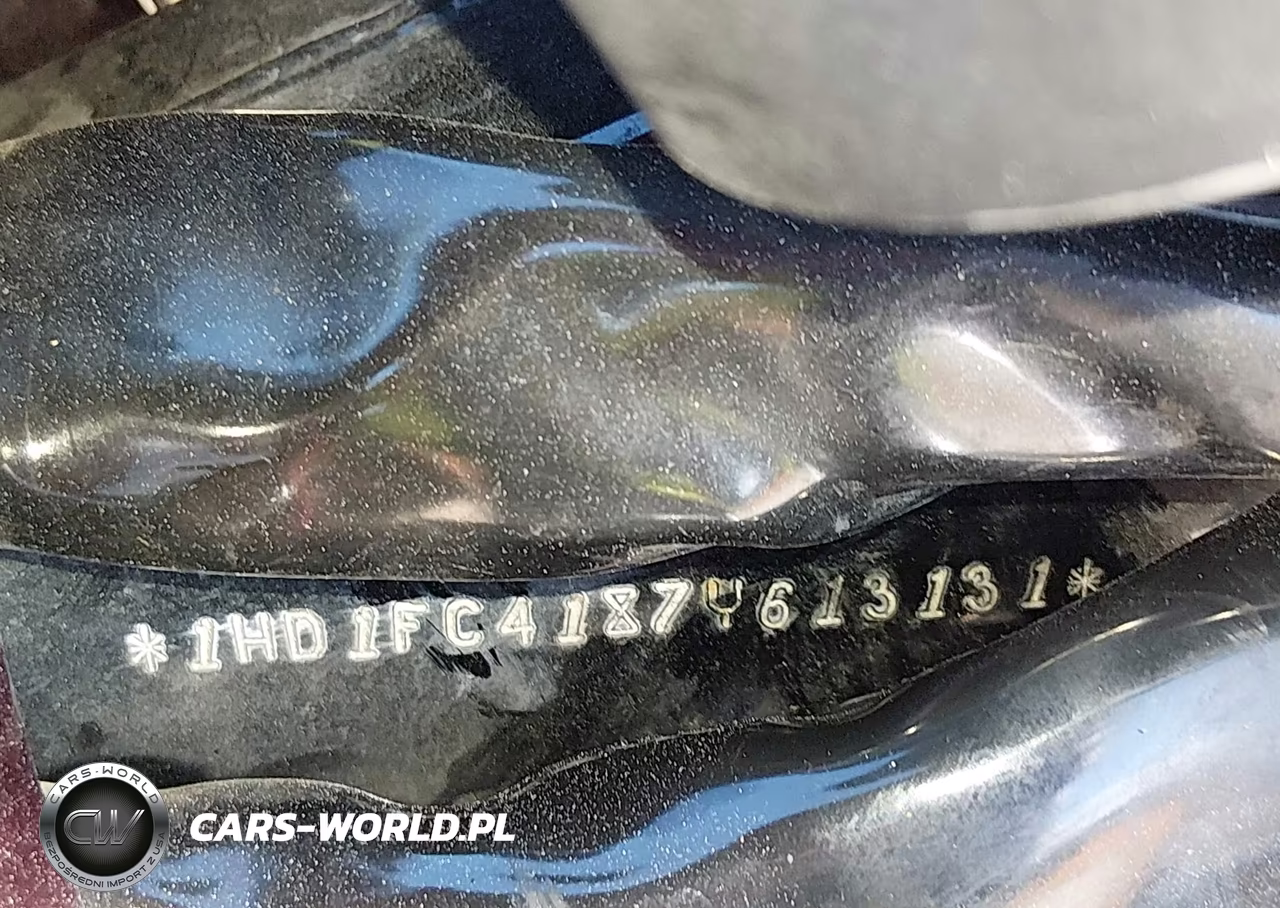 2007 Harley-Davidson Flhtcui VIN:1HD1FC4187Y613131 - 10
