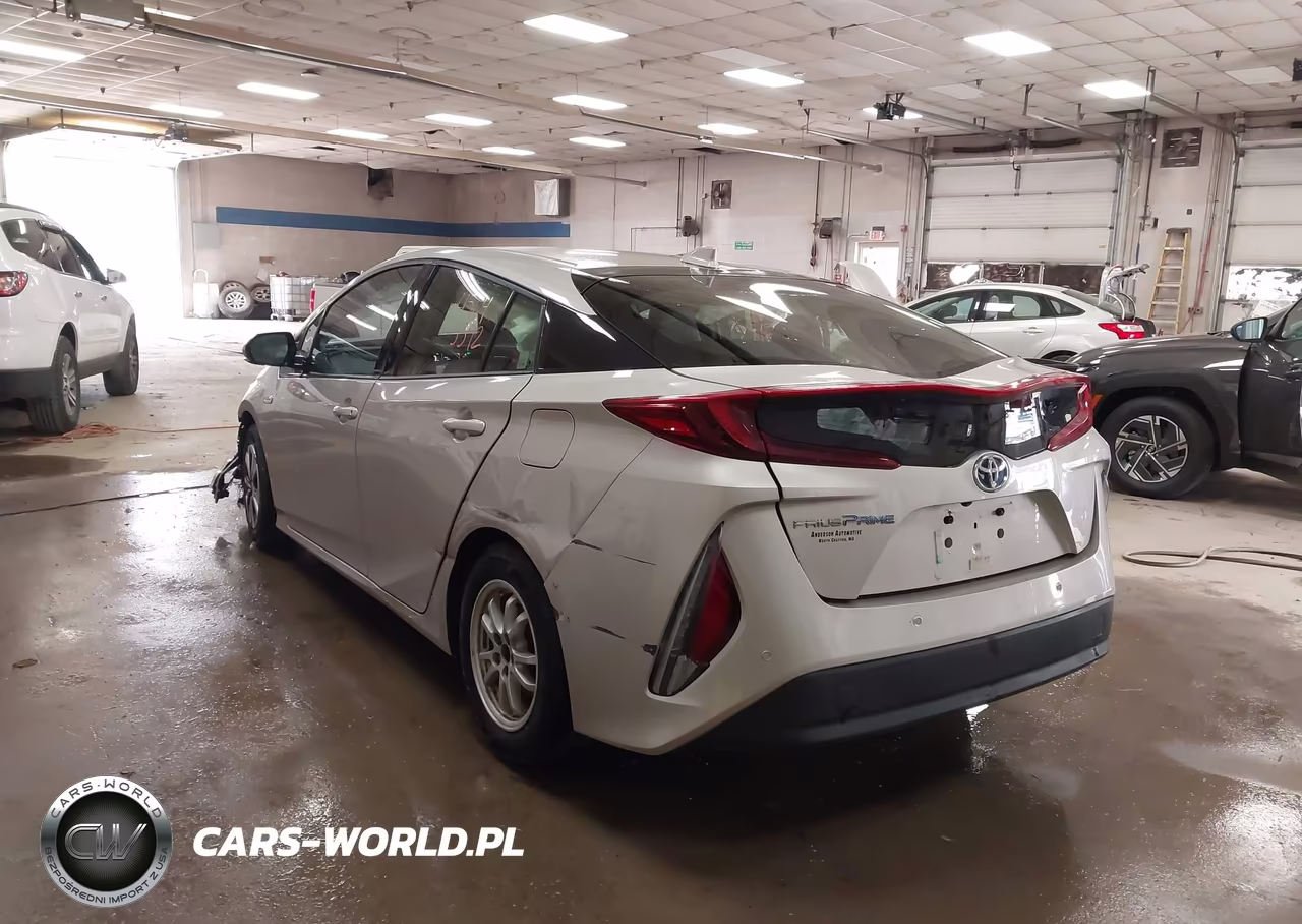2017 Toyota Prius Prime Advanced VIN:JTDKARFP0H3060479 - 3