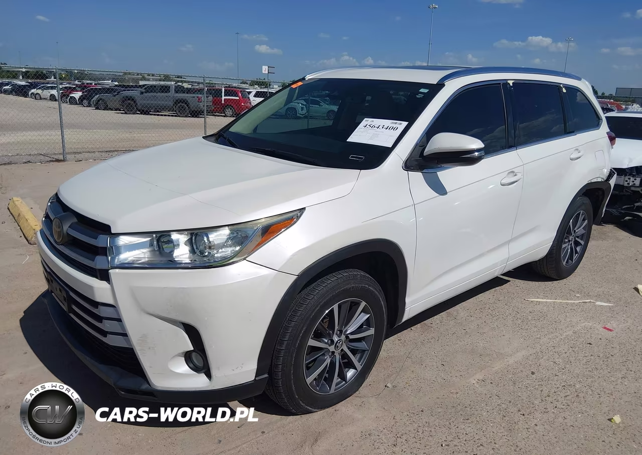 2018 Toyota Highlander Xle VIN:5TDKZRFH1JS534087 - 2