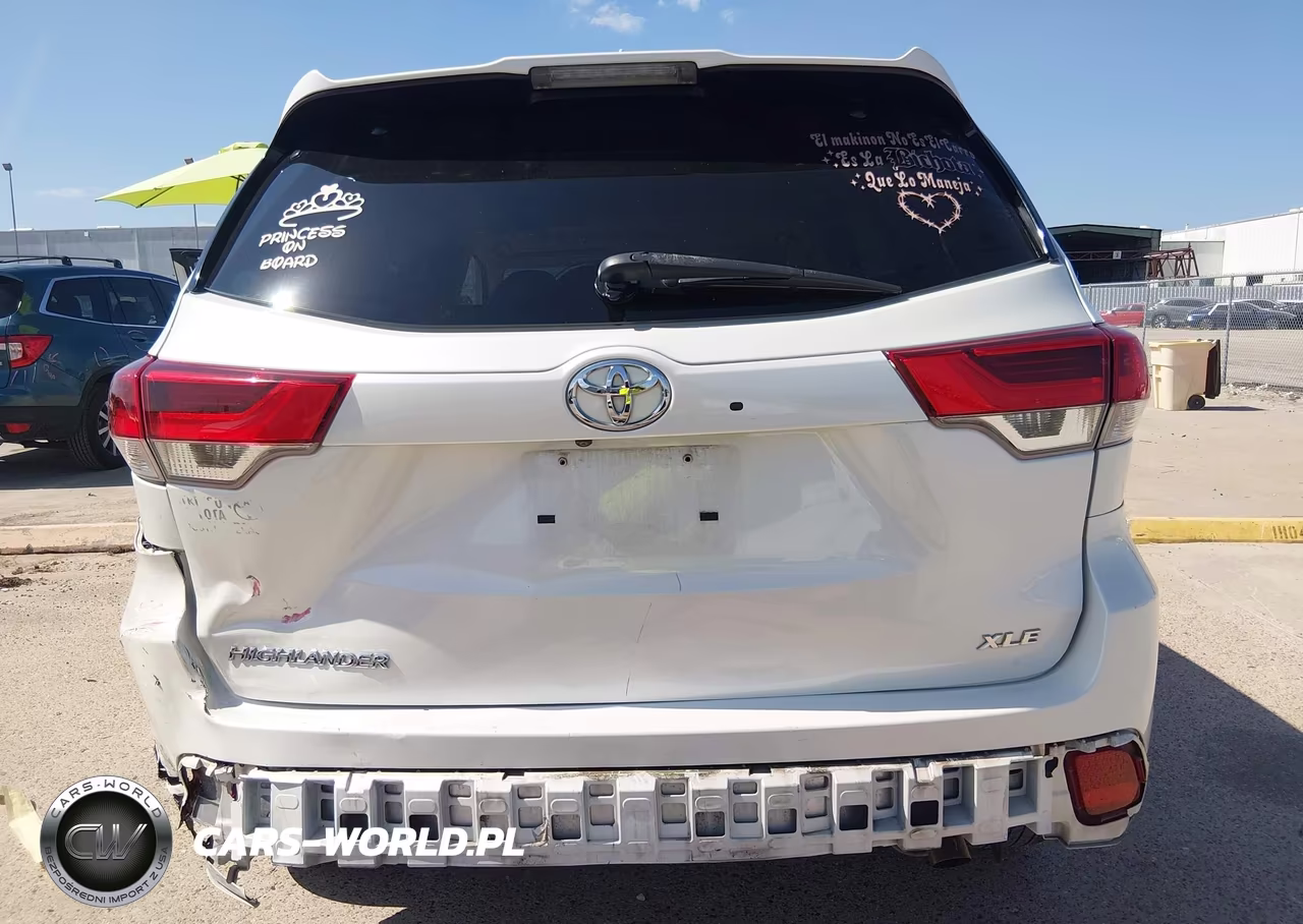 2018 Toyota Highlander Xle VIN:5TDKZRFH1JS534087 - 6