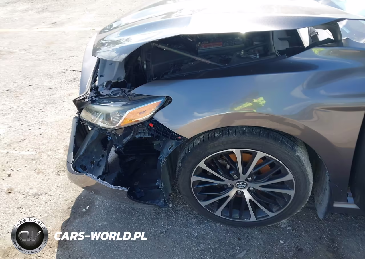 2020 Toyota Camry Se VIN:4T1G11AK2LU891824 - 6