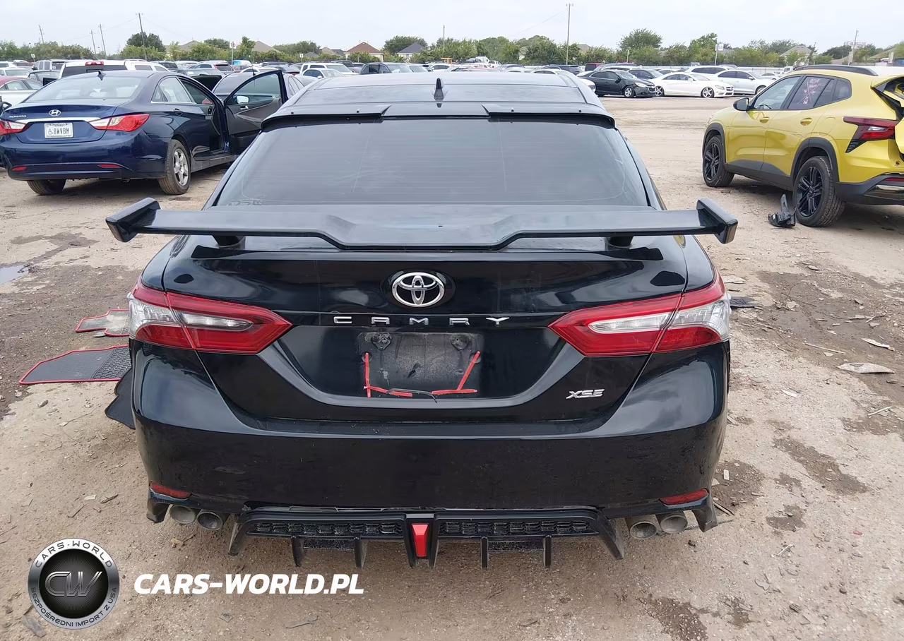 2019 Toyota Camry Xse VIN:4T1B61HK7KU166901 - 16