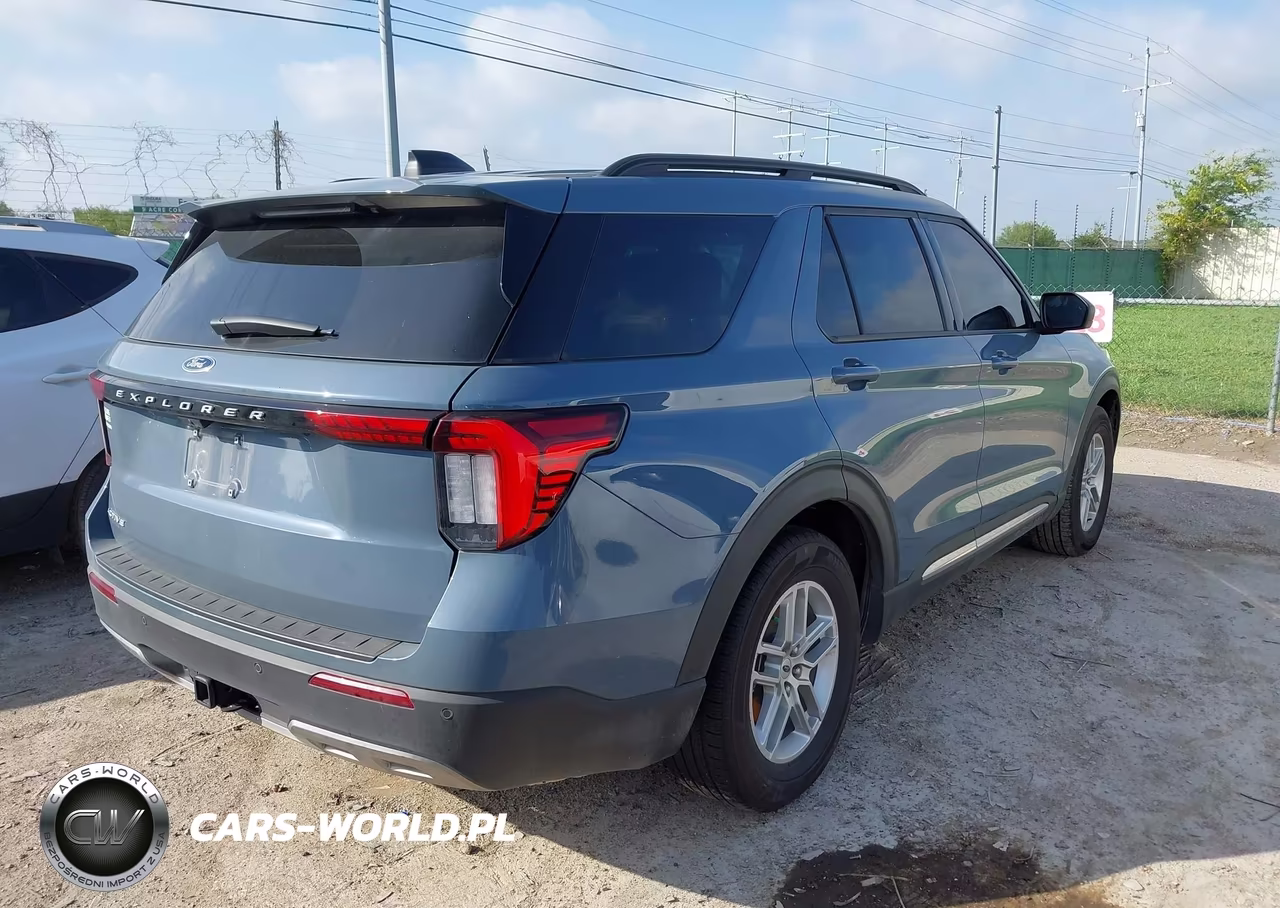 2025 Ford Explorer Active VIN:1FMUK7DH7SGB68003 - 4