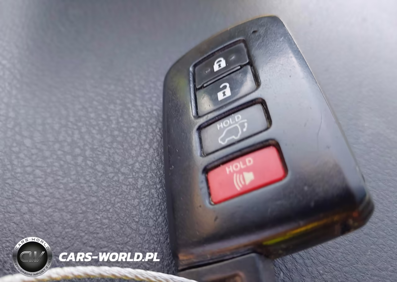 2016 Toyota Rav4 Hybrid Limited VIN:JTMDJREV6GD041985 - 11