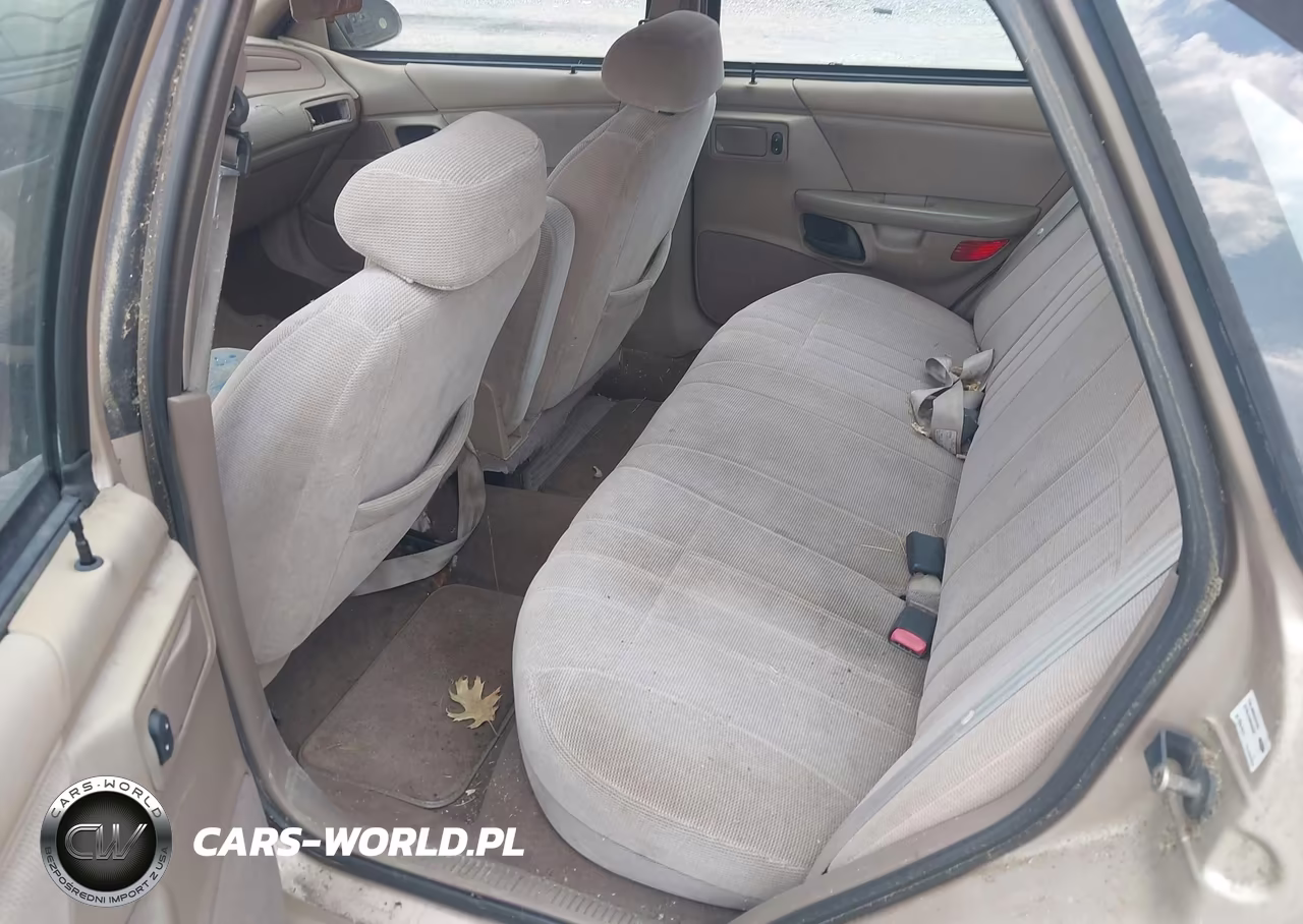 1993 Ford Taurus Gl VIN:1FALP52U3PA252812 - 8