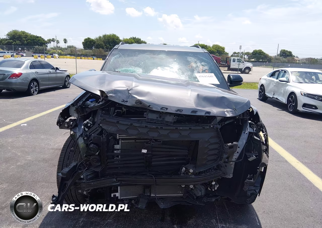 2025 Ford Explorer St-Line VIN:1FMUK7KH9SGA63336 - 13