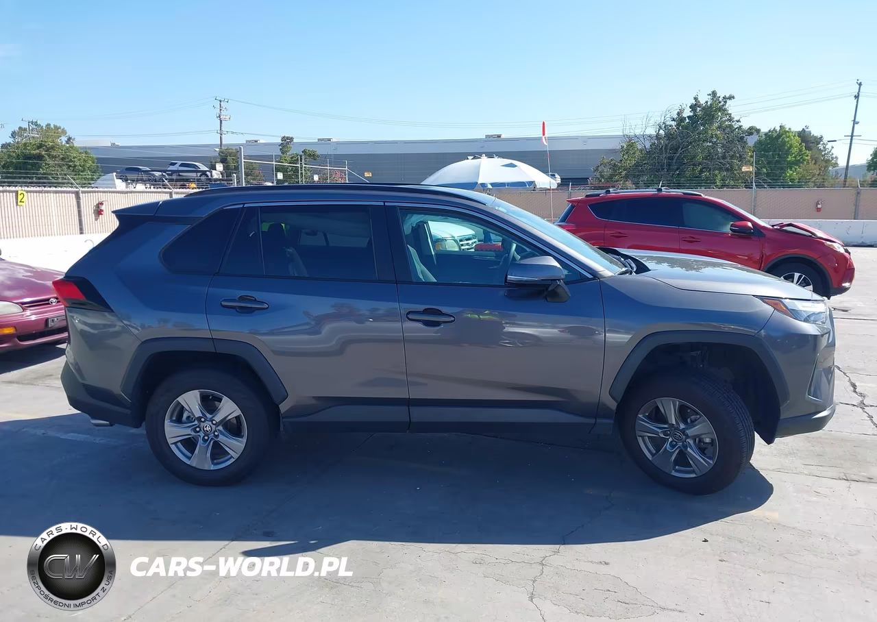 2024 Toyota Rav4 Xle VIN:2T3P1RFV9RC468788 - 13