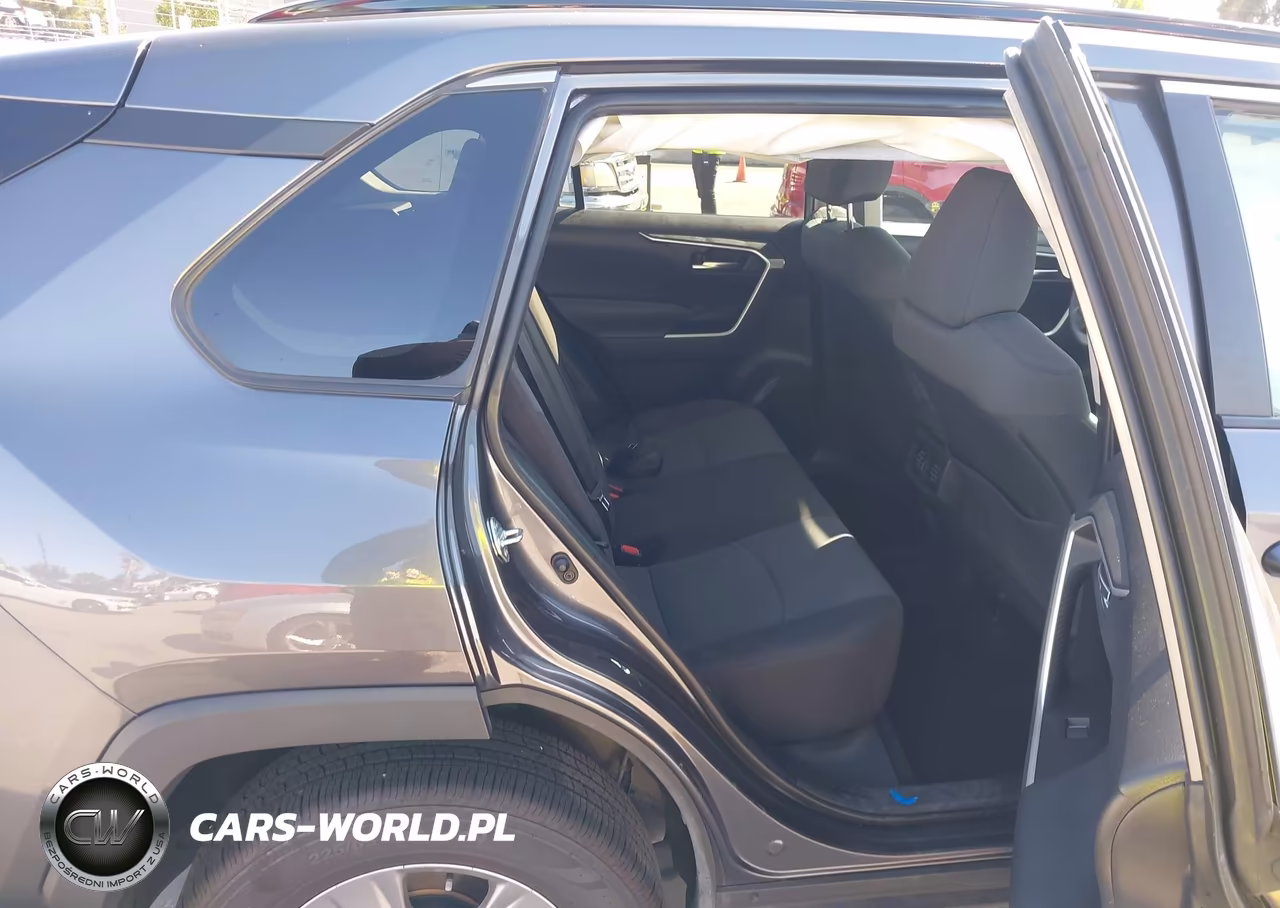 2024 Toyota Rav4 Xle VIN:2T3P1RFV9RC468788 - 8