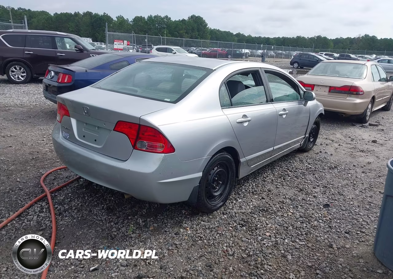 2008 Honda Civic Lx VIN:2HGFA16528H304942 - 4