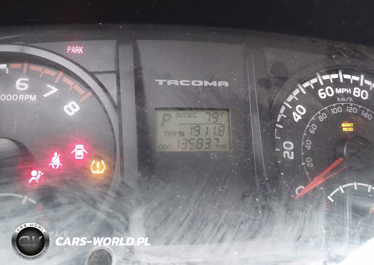 2017 Toyota Tacoma Sr VIN:5TFAX5GNXHX080733 - 16