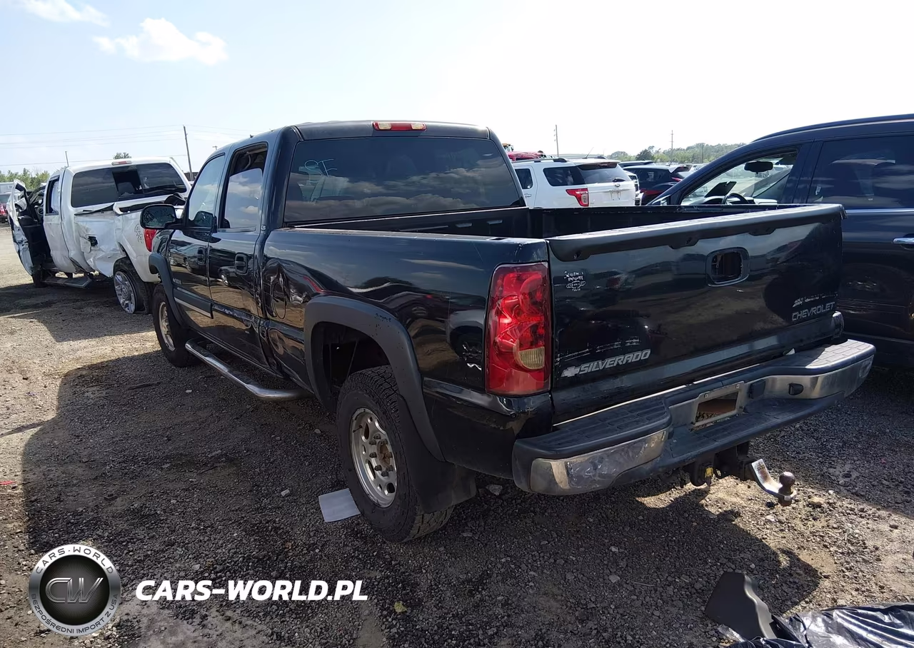 2003 Chevrolet Silverado 1500Hd Ls VIN:1GCGC13U63F114581 - 3