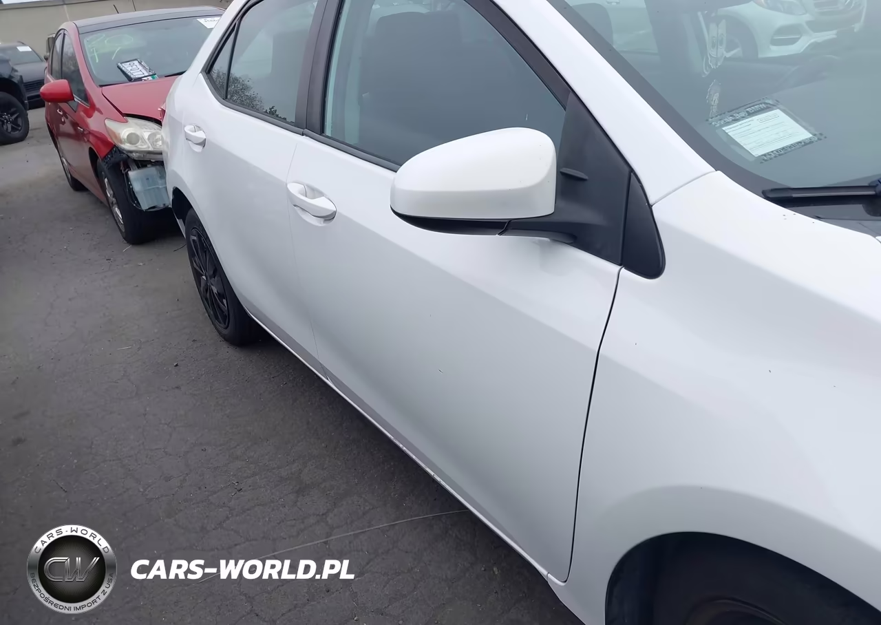 2017 Toyota Corolla Le VIN:2T1BURHE6HC943433 - 14