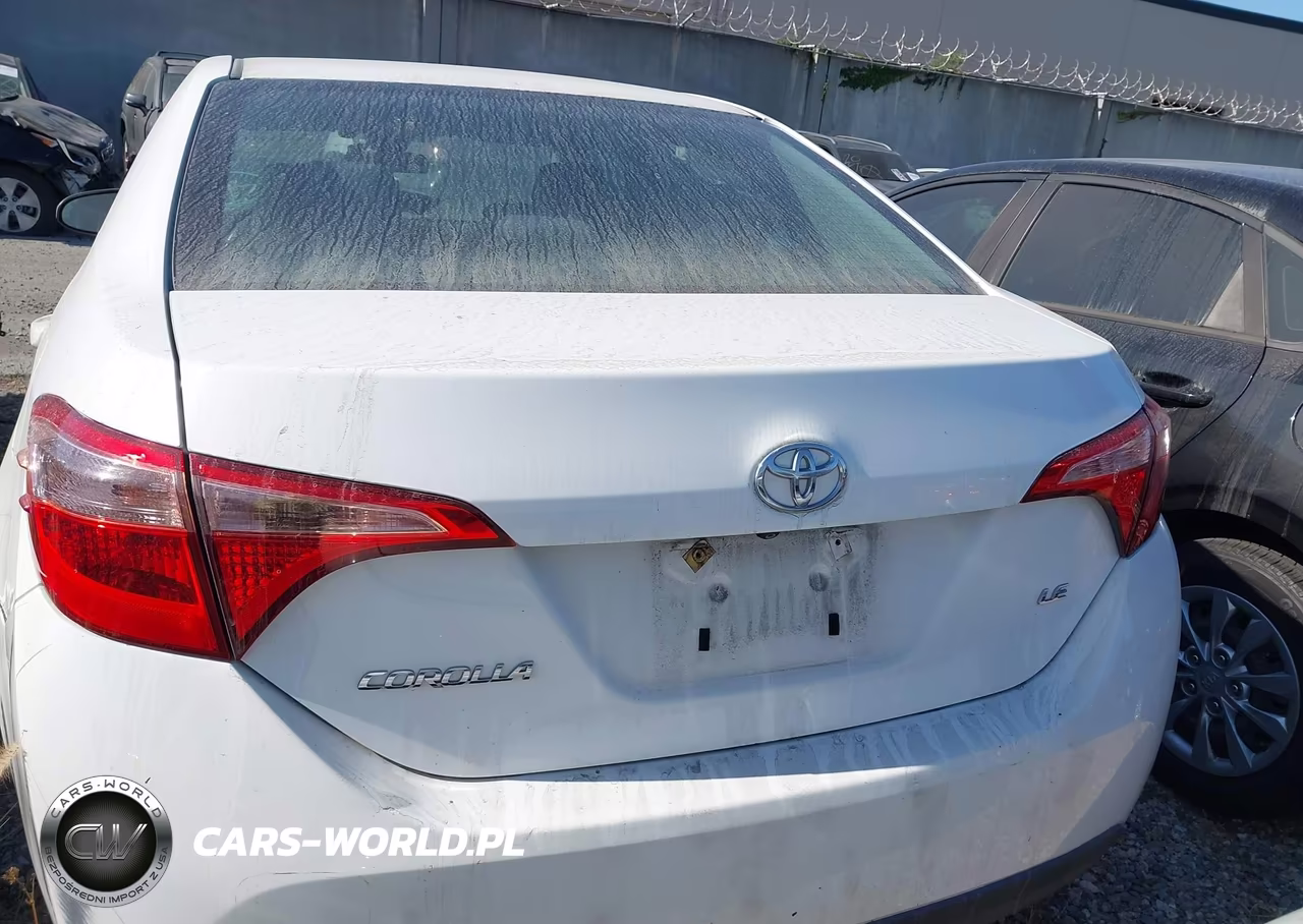 2017 Toyota Corolla Le VIN:2T1BURHE6HC943433 - 17