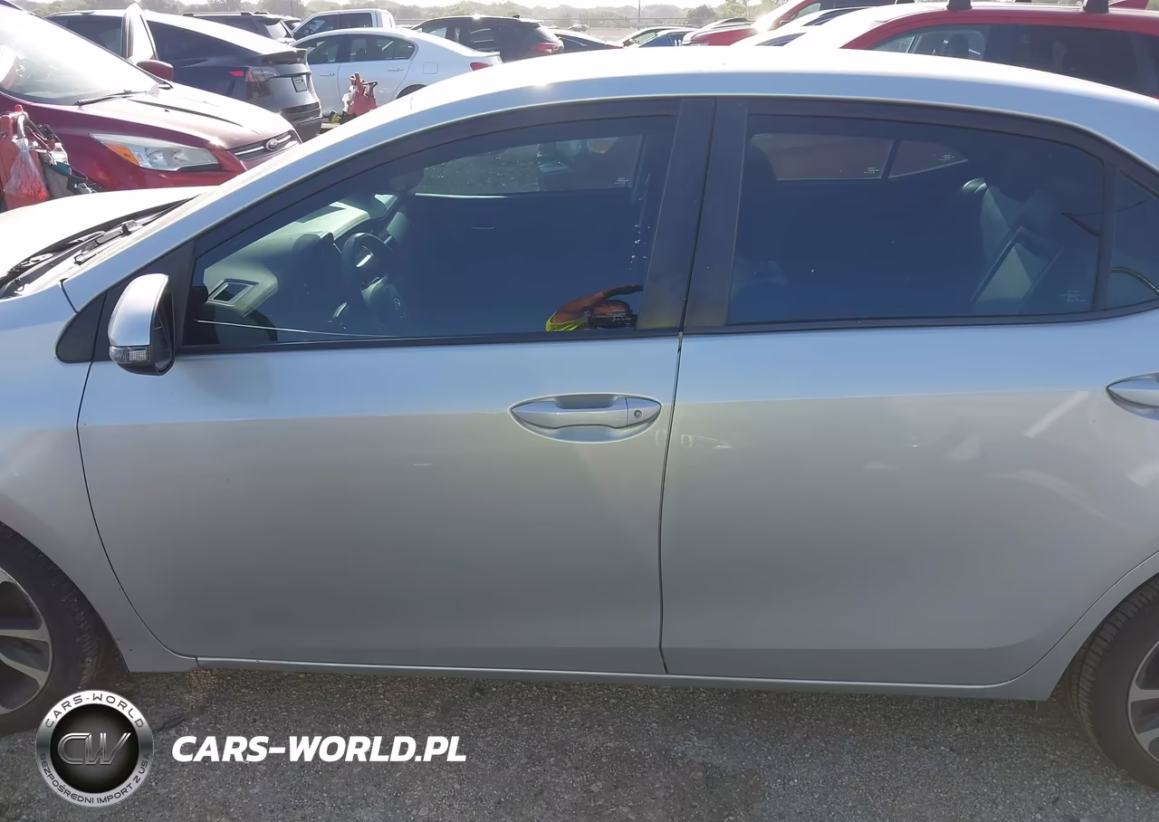 2019 Toyota Corolla Se VIN:2T1BURHE2KC240127 - 14