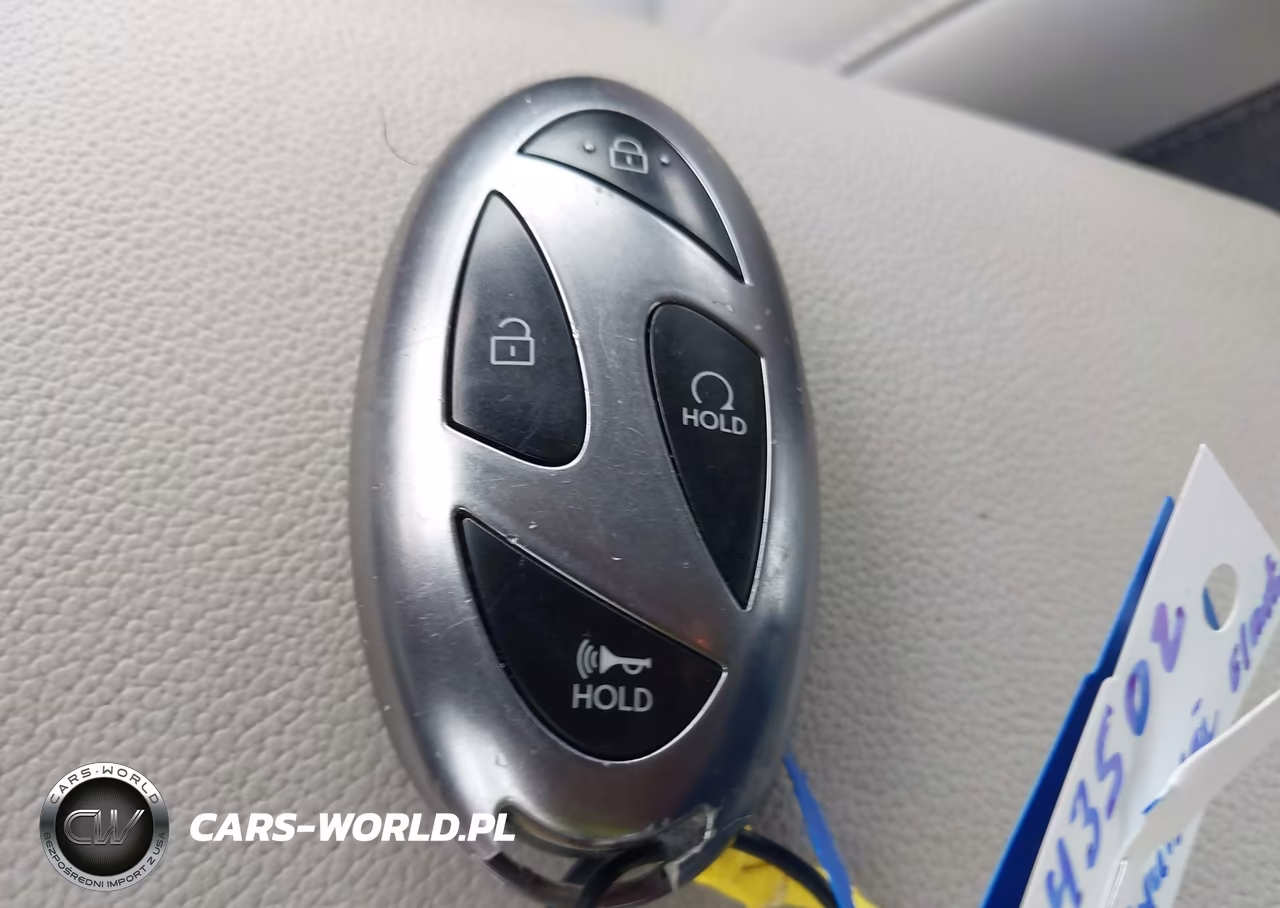2025 Hyundai Elantra Limited VIN:KMHLP4DGXSU895141 - 11