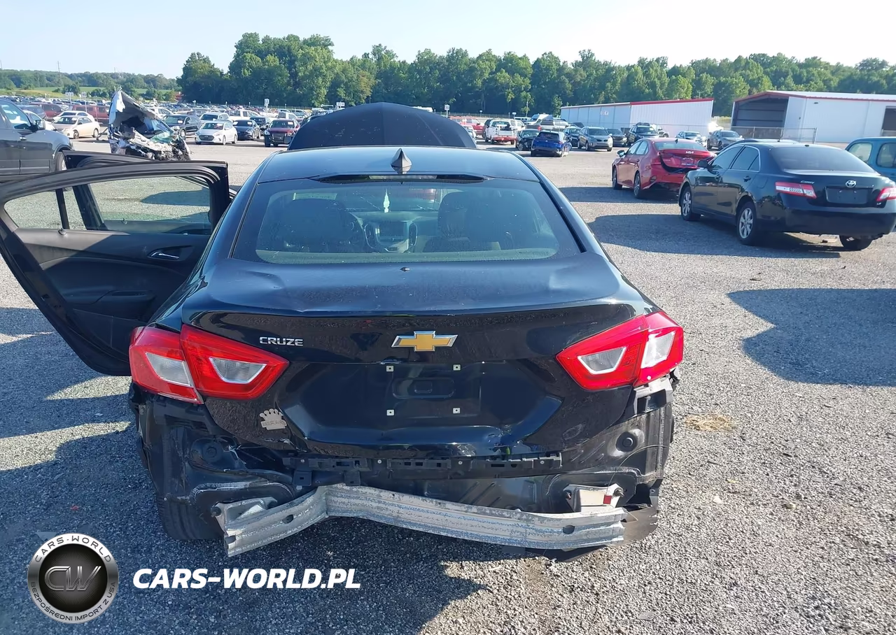 2017 Chevrolet Cruze Ls Auto VIN:1G1BC5SM3H7255301 - 17