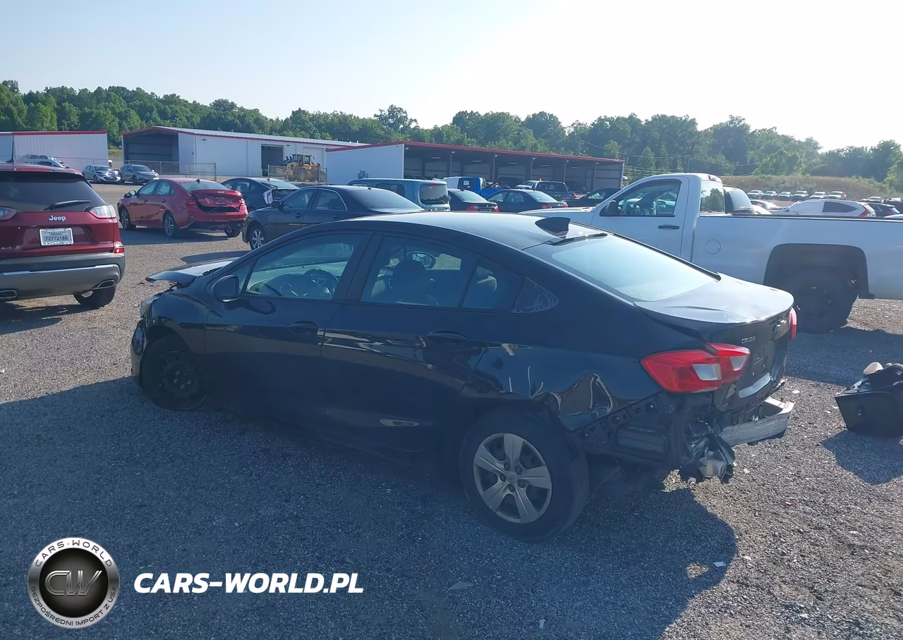 2017 Chevrolet Cruze Ls Auto VIN:1G1BC5SM3H7255301 - 3