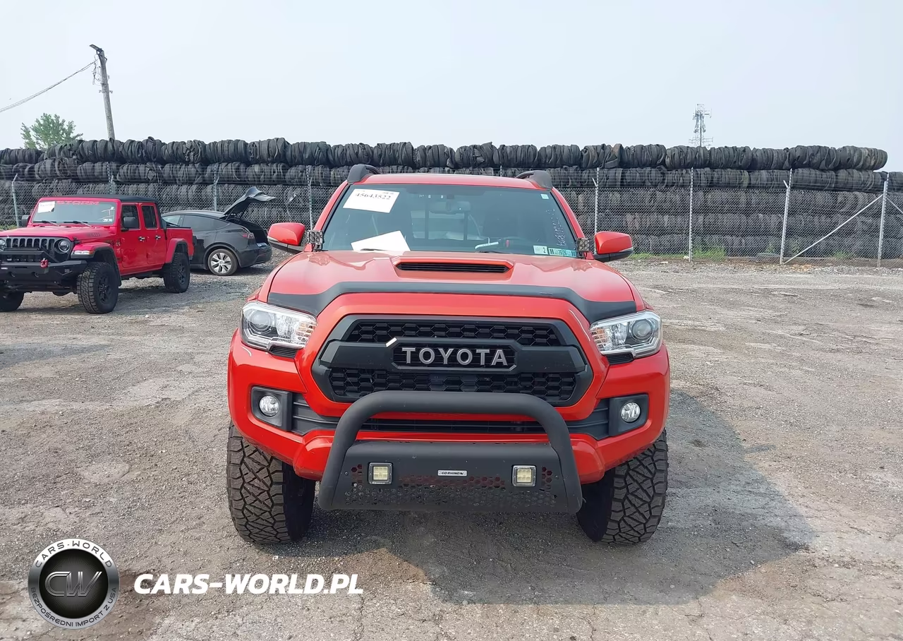 2016 Toyota Tacoma Trd Sport VIN:5TFCZ5AN7GX043861 - 12