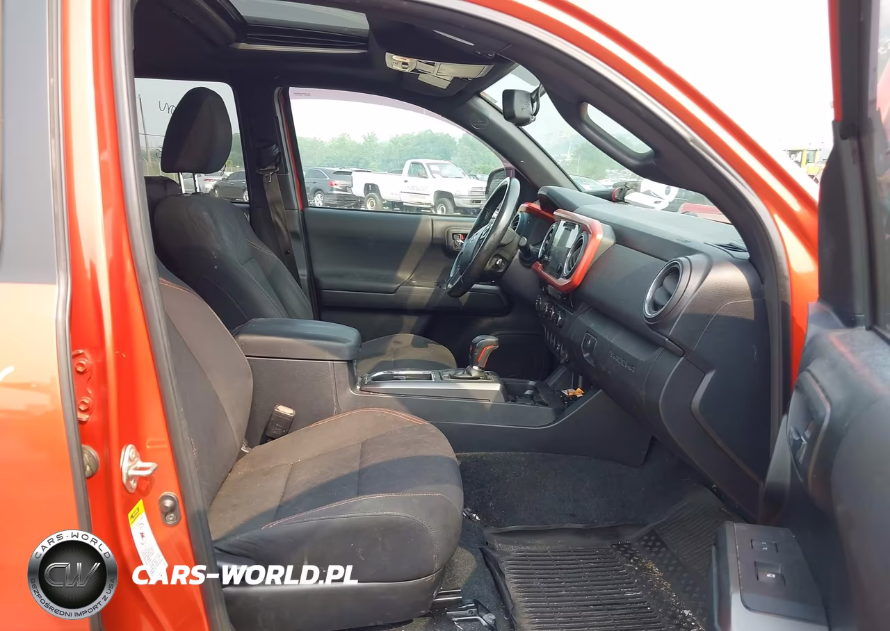 2016 Toyota Tacoma Trd Sport VIN:5TFCZ5AN7GX043861 - 5