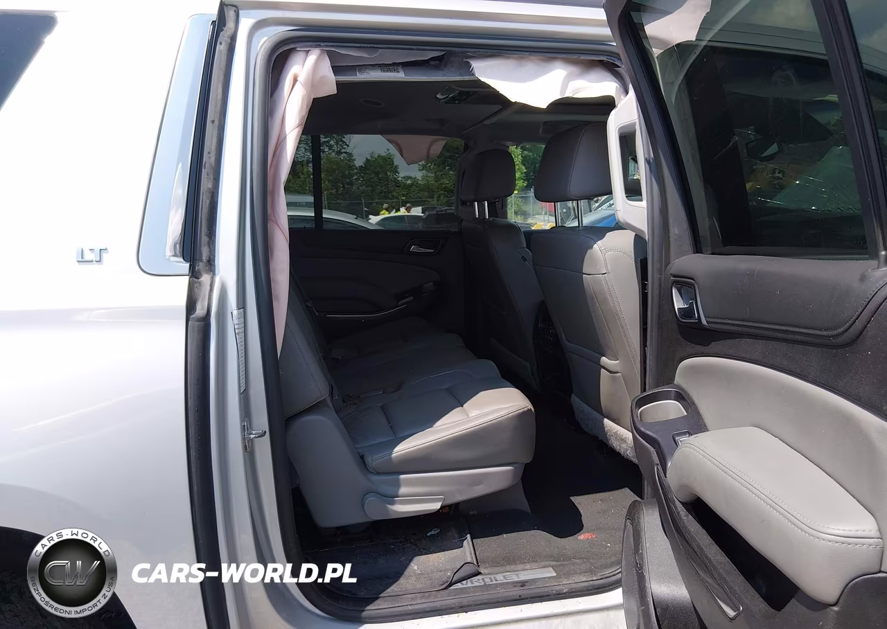 2019 Chevrolet Suburban Lt VIN:1GNSKHKC0KR285314 - 8