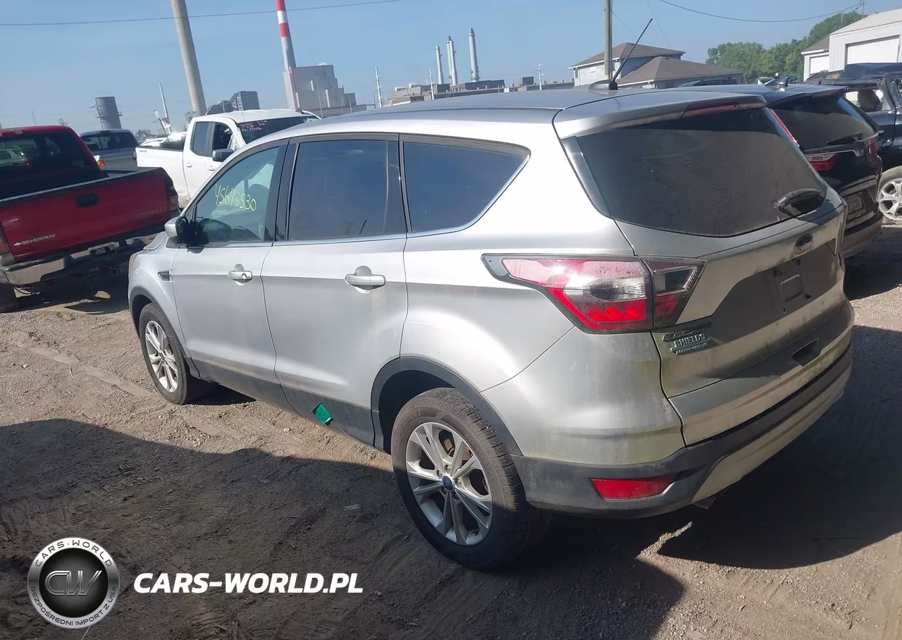 2017 Ford Escape Se VIN:1FMCU0GD9HUB00401 - 3