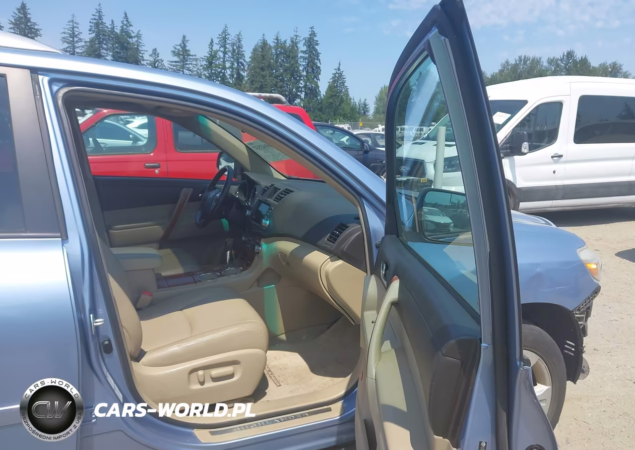 2010 Toyota Highlander Limited V6 VIN:5TDDK3EH8AS020359 - 5